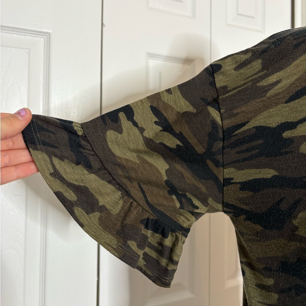 Miss Me Camouflage Short Sleeve Tee - Picture 4 of 6